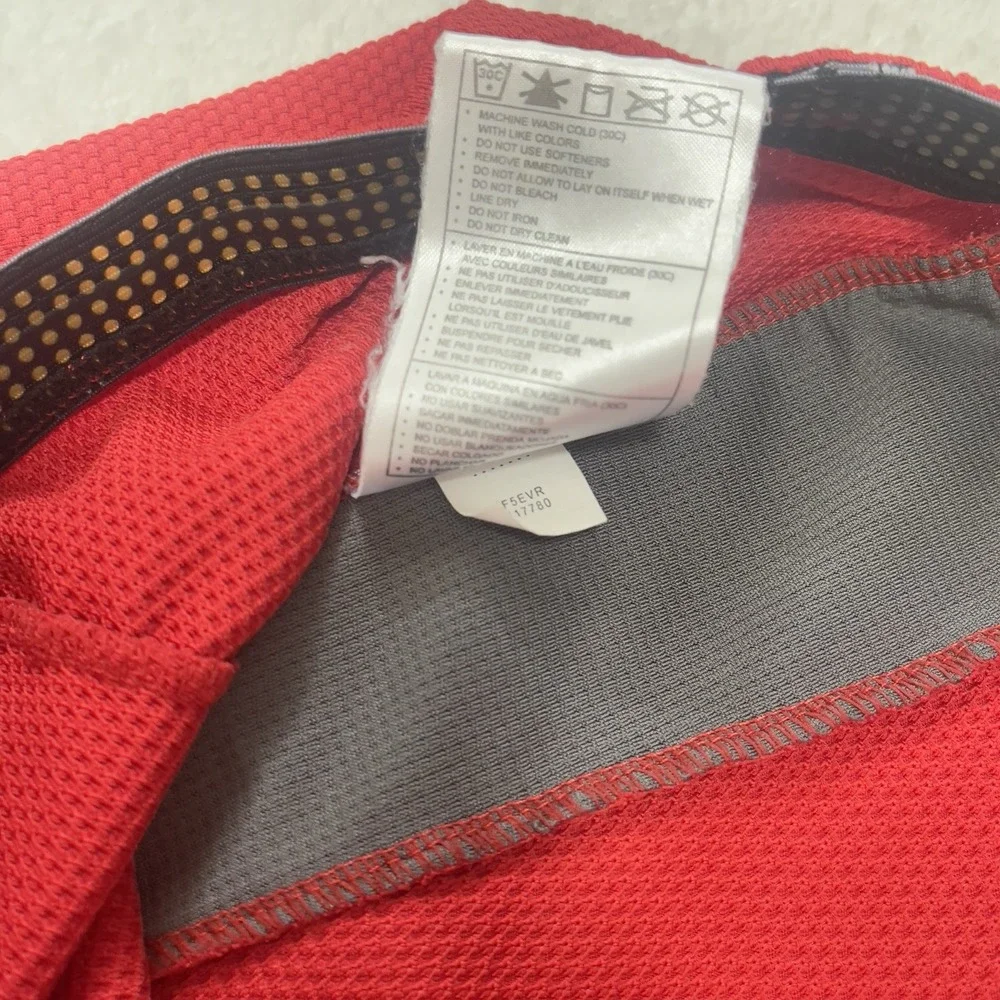 Nike sphere dry
